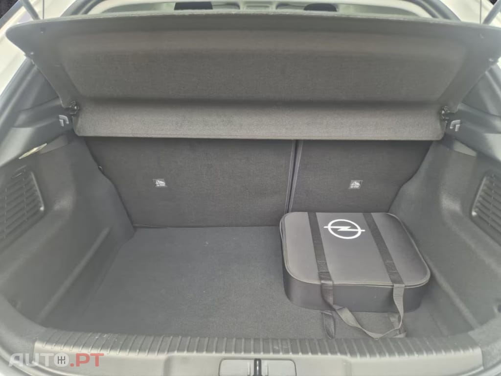 Opel Mokka-E I.V.A DEDUTÍVEL 