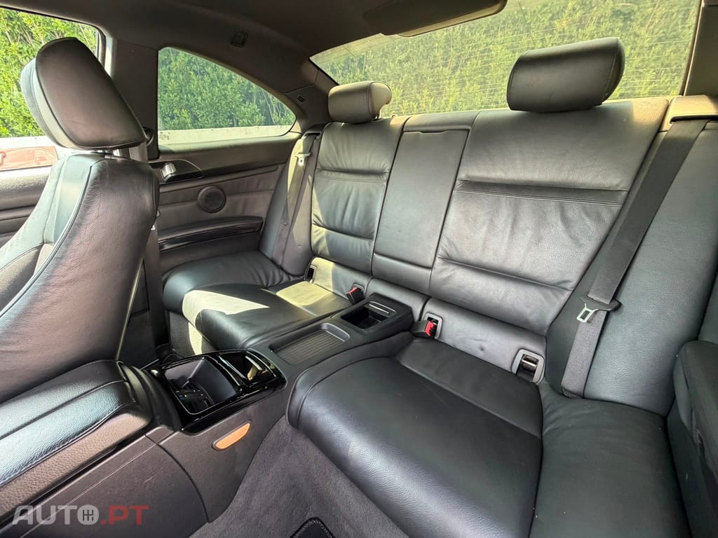 BMW 320 d Auto