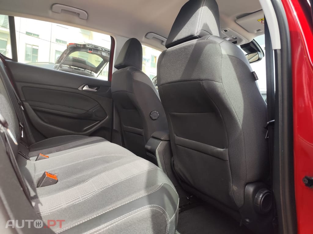 Peugeot 308 1.5 BlueHDi Allure EAT8