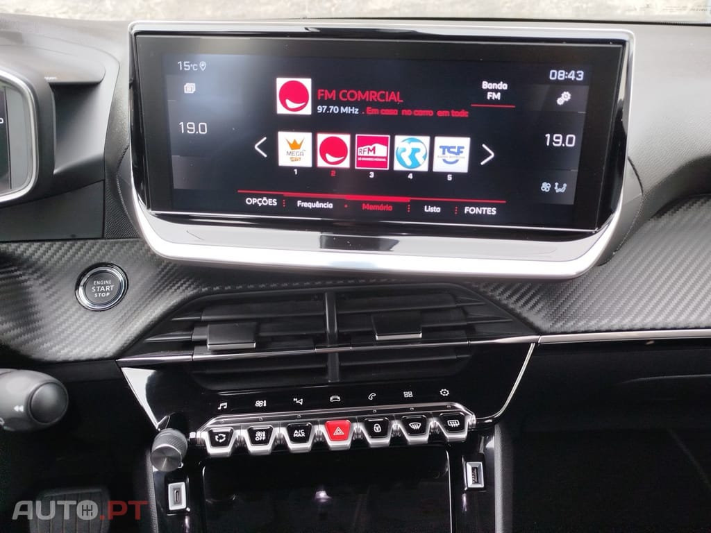 Peugeot 2008 1.2 PureTech Allure EAT8