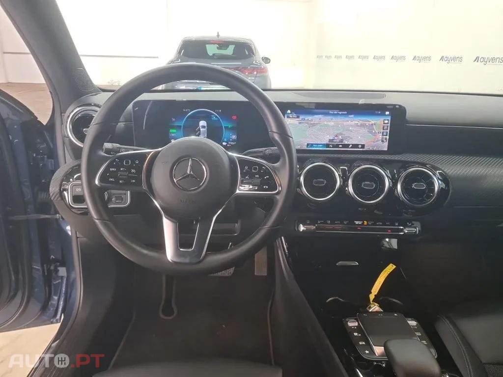 Mercedes-Benz A 250 e Style Plus