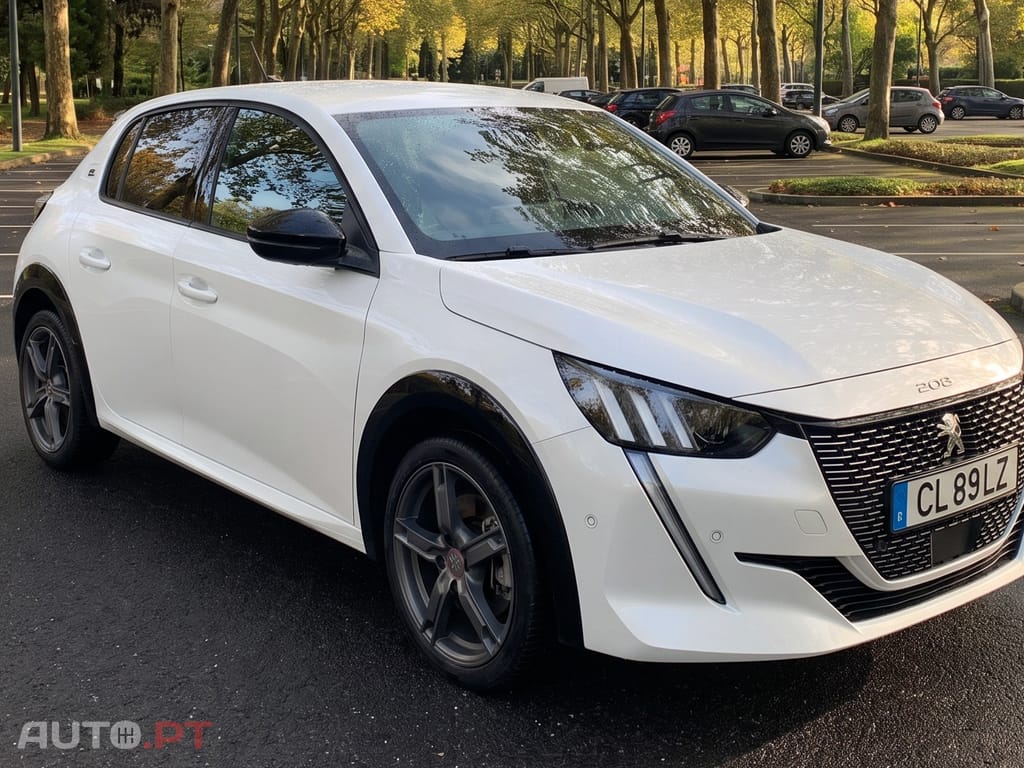 Peugeot E-208 GT