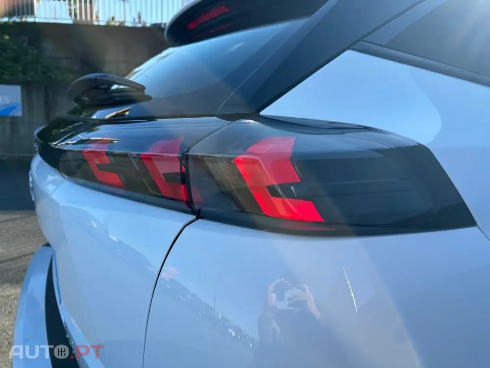 Peugeot 2008 1.5 BlueHDi Active Pack