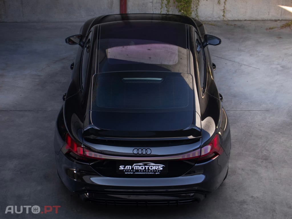 Audi E-Tron GT quattro