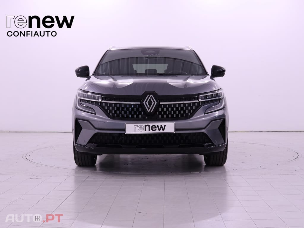 Renault Austral 1.3 Mild Hybrid Iconic Auto