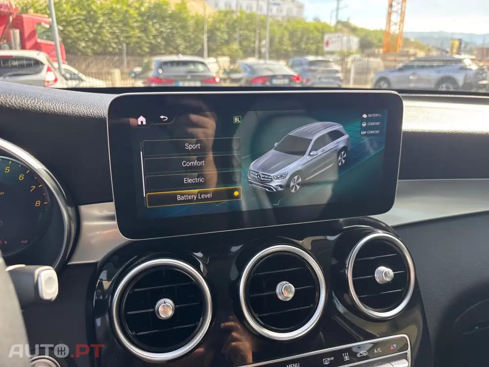 Mercedes-Benz GLC 300 e 4Matic