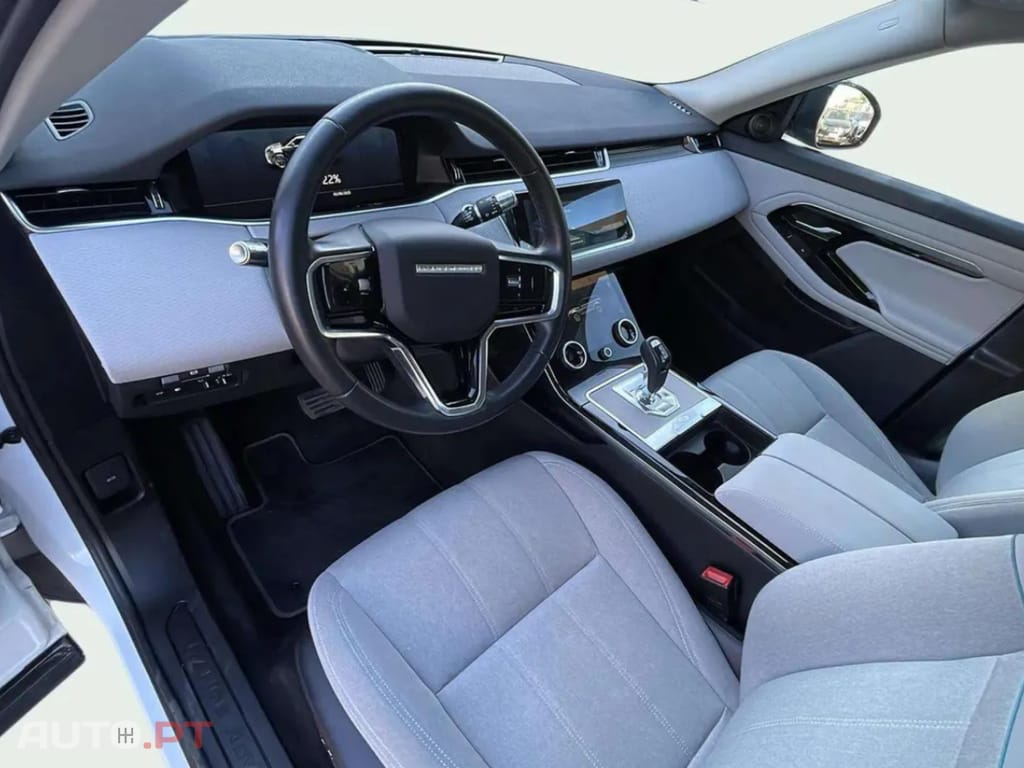 Land Rover Evoque P300