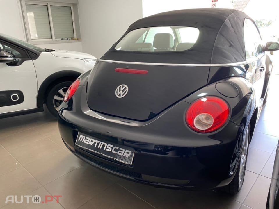 Volkswagen New Beetle Cabriolet 1.4 Top Couro