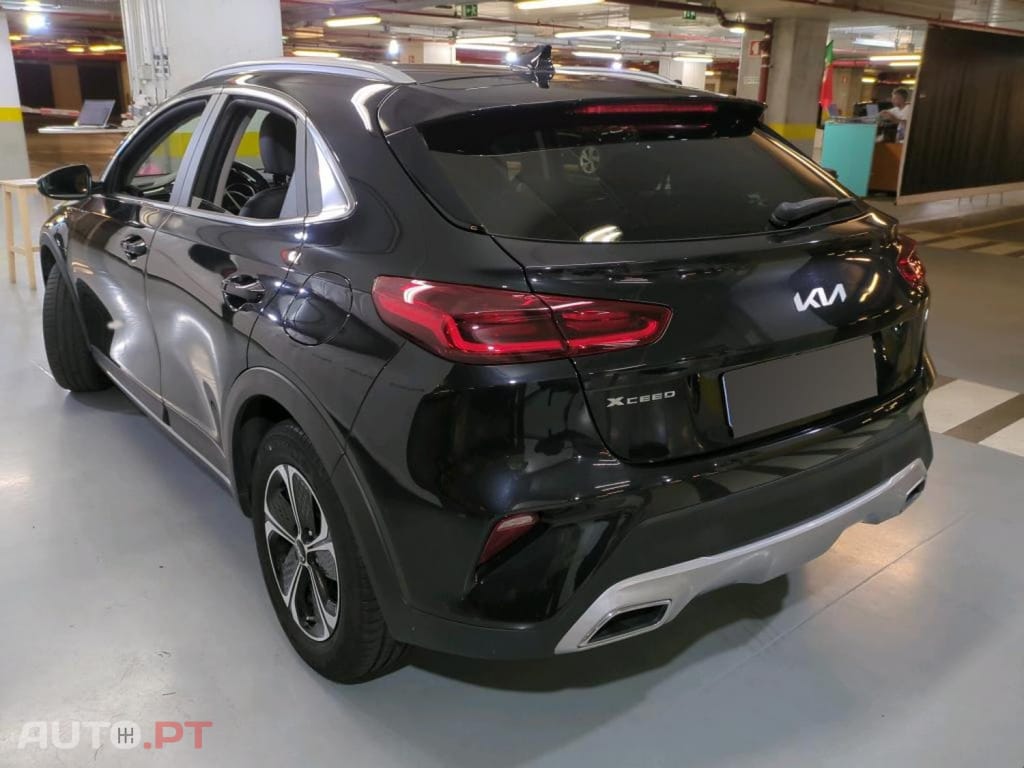 Kia Xceed 1.6 GDi PHEV Drive