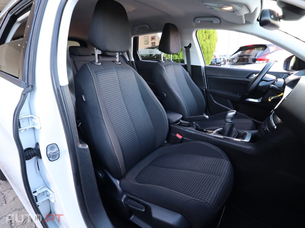 Peugeot 308 SW 1.6 BlueHDi Style