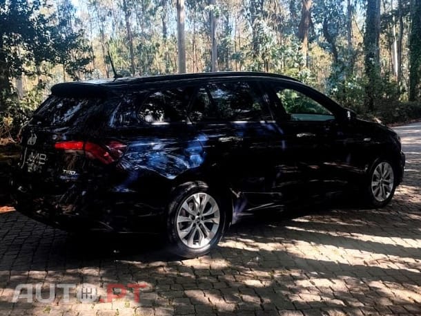 Fiat Tipo 1.3 M-Jet Lounge