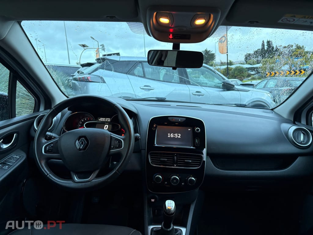 Renault Clio Sport Tourer 0.9 TCE Limited