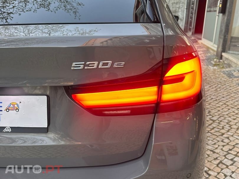 BMW 530 e Pack Desportivo M