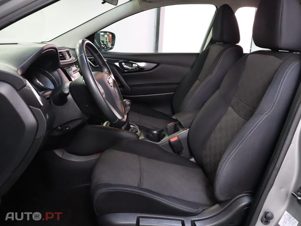 Nissan Qashqai 1.5 dCi Acenta Connect