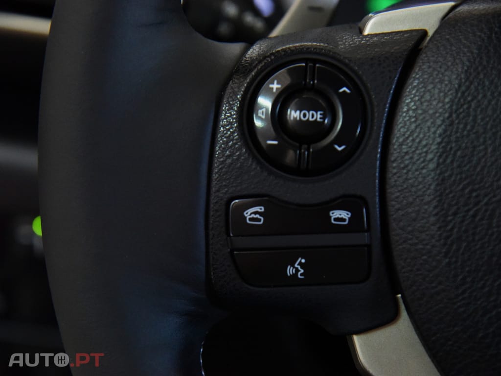 Lexus IS Executive — fotografia 13