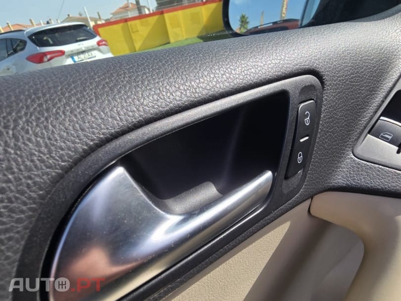 Volkswagen Tiguan 1.4 TSI Sport 4Motion