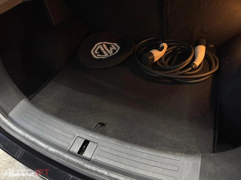 MG ZS EV 44.5 kWh Luxury