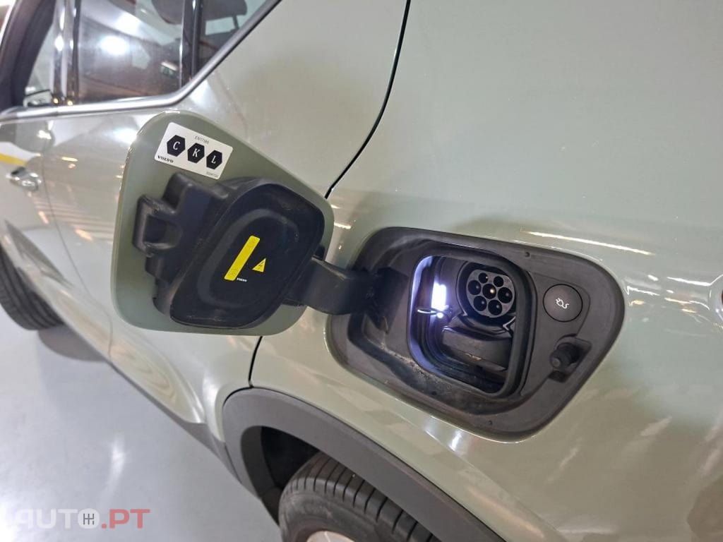 Volvo EX40 70 kWh Single Motor Core