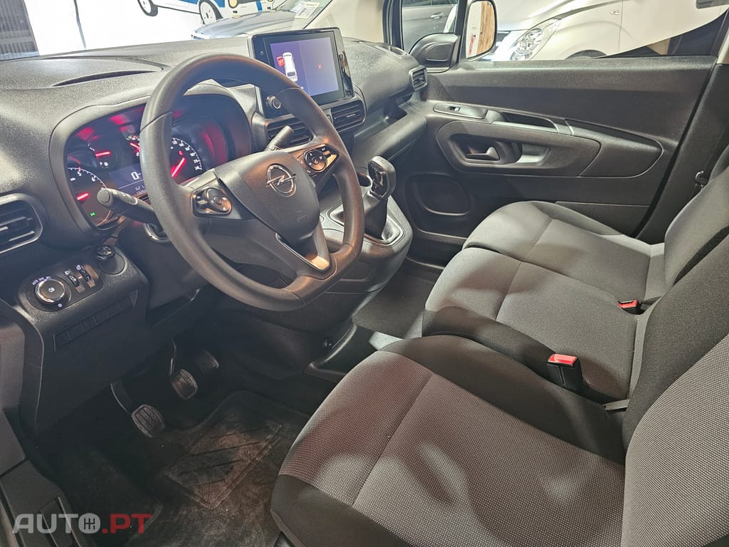 Opel Combo E