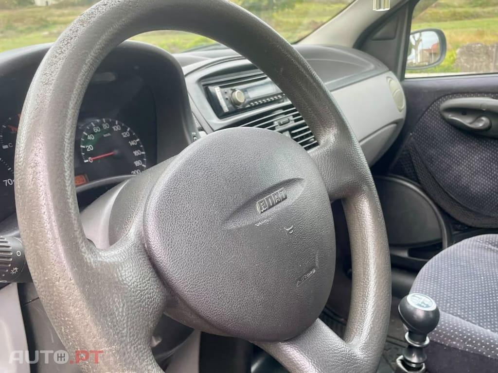 Fiat Punto 1.2 16V ELX