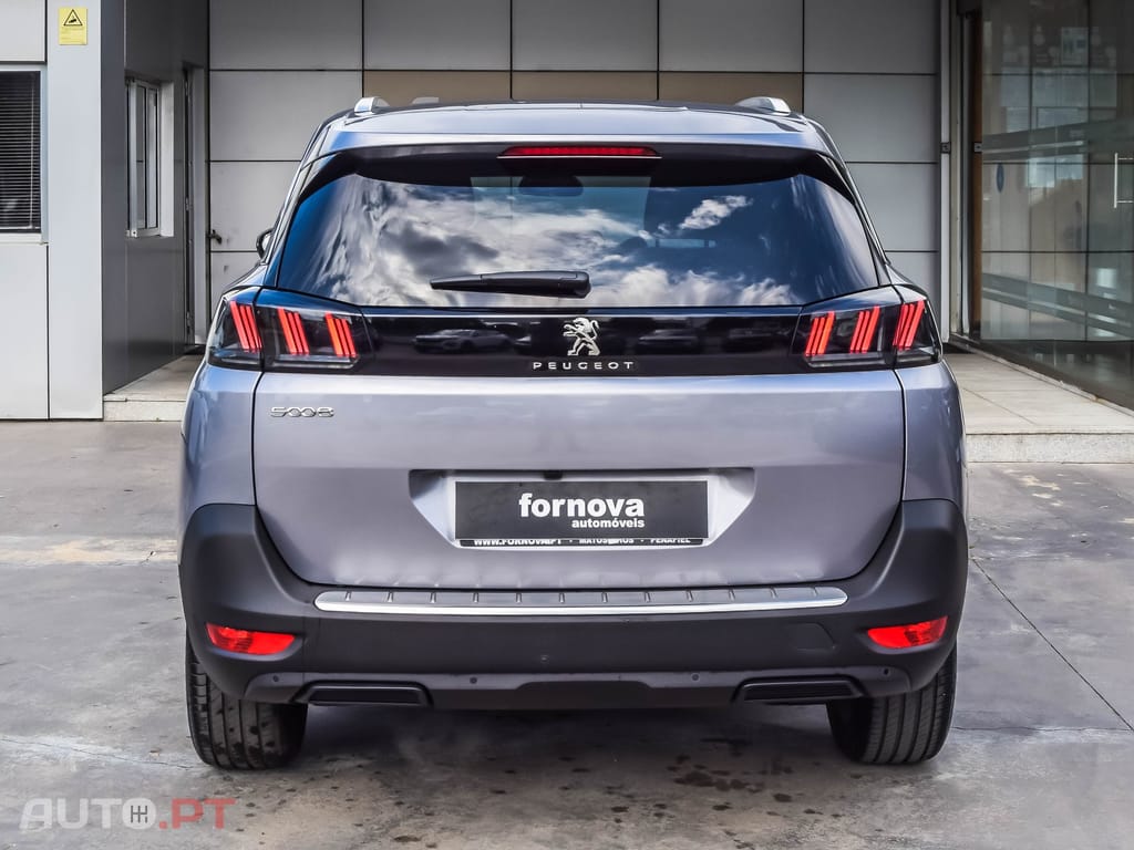 Peugeot 5008 1.5 BlueHDi Allure EAT8