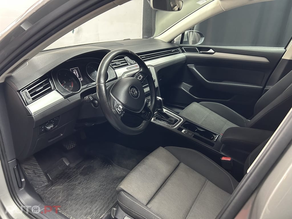 Volkswagen Passat Variant 1.6 TDI Confortline DSG