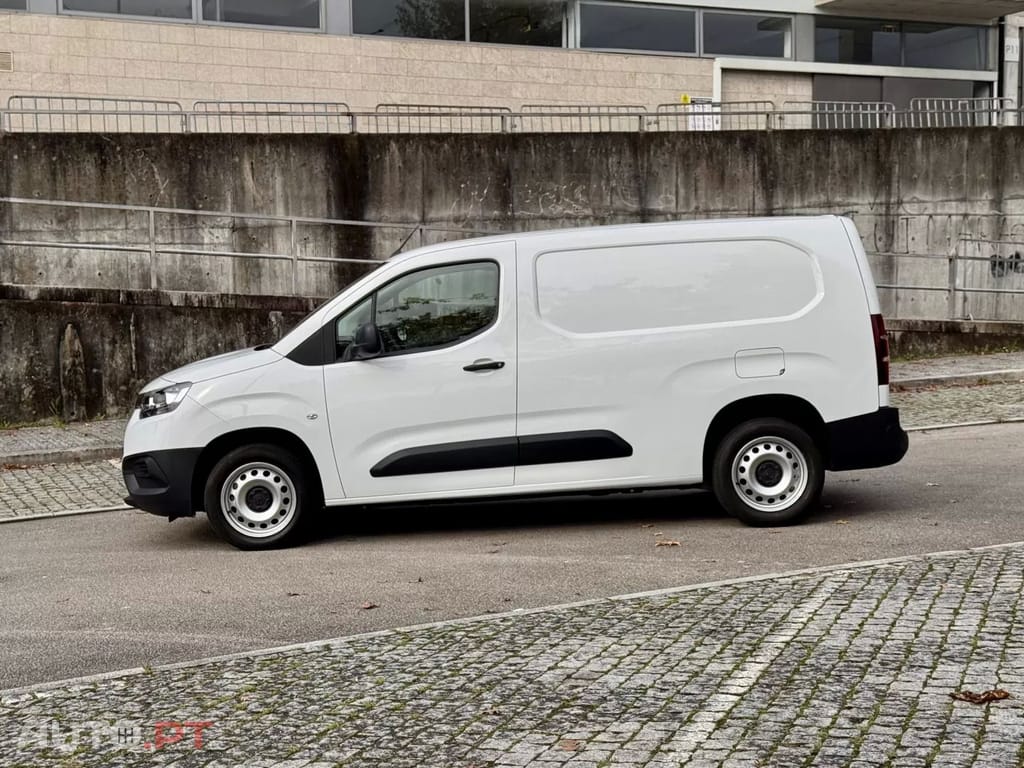 Toyota Proace City  L2 1.5D - 3 Lugares