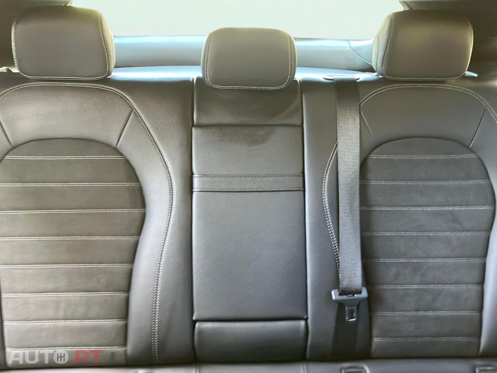 Mercedes-Benz GLC 300 de Coupe 4Matic 9G-TRONIC AMG Line