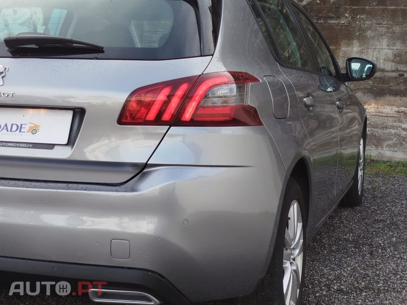 Peugeot 308 PureTech 110 Stop & Start Allure