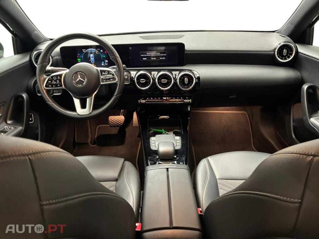 Mercedes-Benz A 250 e Business Line 8G-DCT