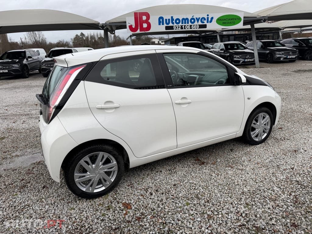 Toyota Aygo 1.0 X-Play+AC+X-Touch