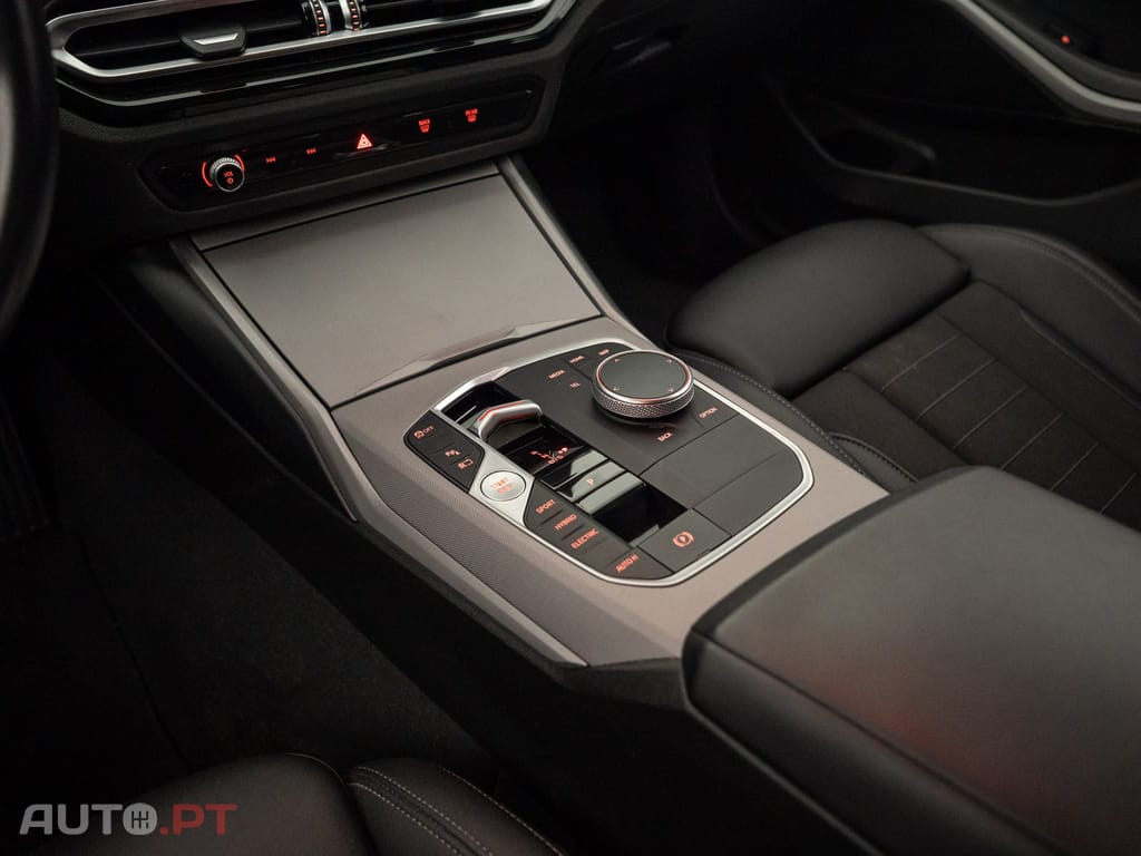 BMW 320 e Auto