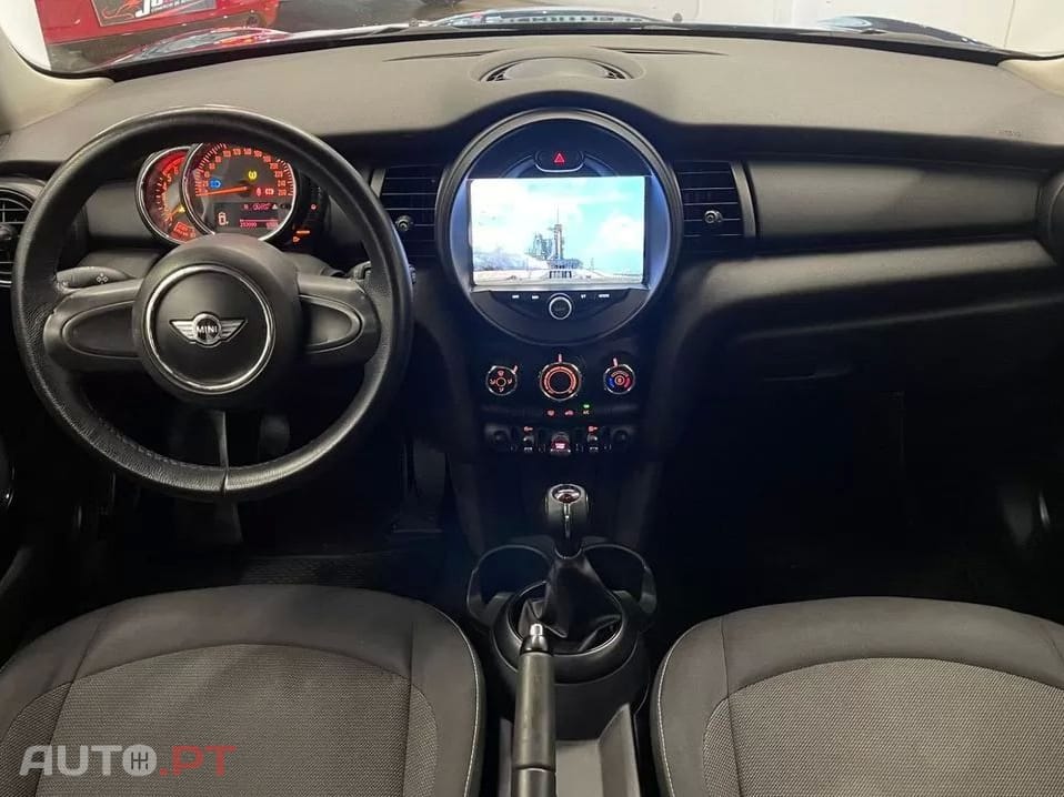 MINI One D BLACK DETAILS