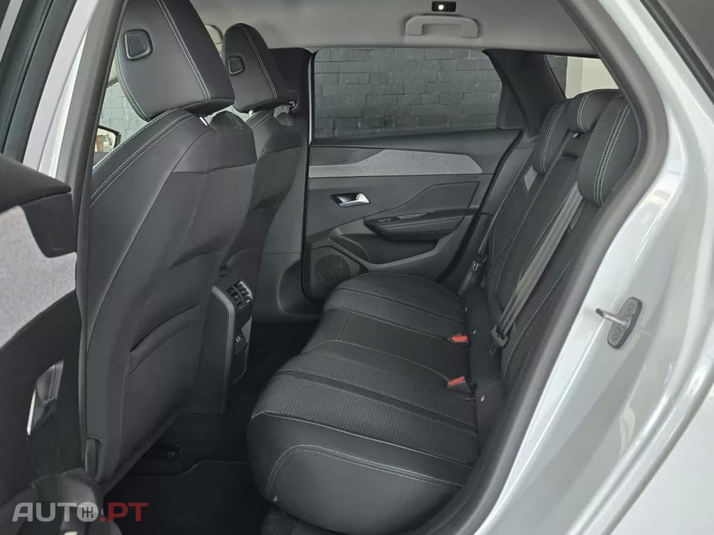 Peugeot 308 SW 1.2 PureTech Allure EAT8