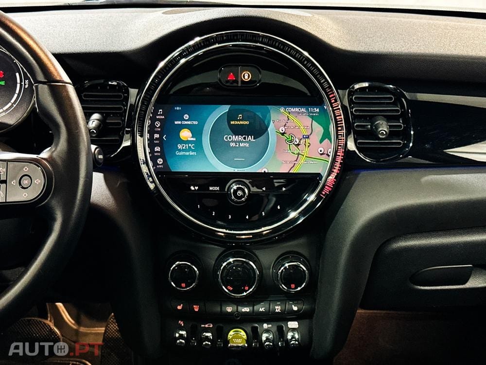MINI Cooper Cooper SE Premium Classic