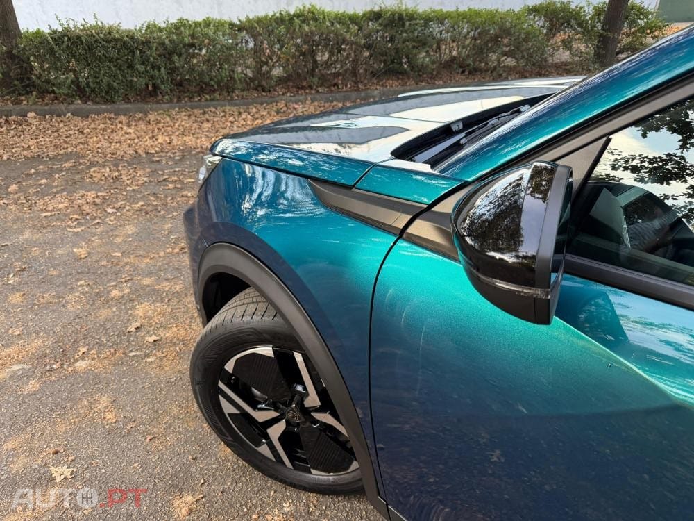 Peugeot 2008 1.2 PureTech Allure Pack