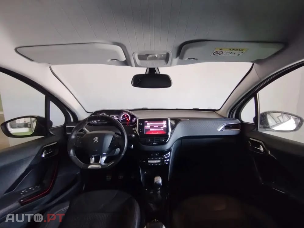 Peugeot 2008 1.2 PureTech GT Line