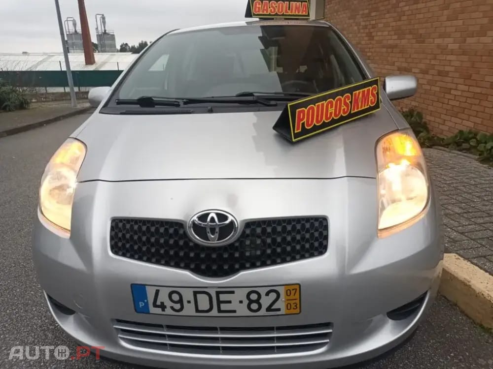 Toyota Yaris 1.0 VVT-i AC
