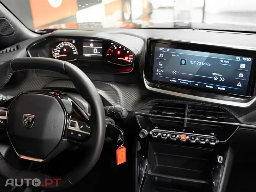 Peugeot 2008 1.2 PureTech Style