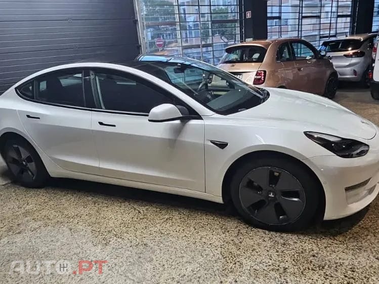 Tesla Model 3 Long Range AWD Dual Motor