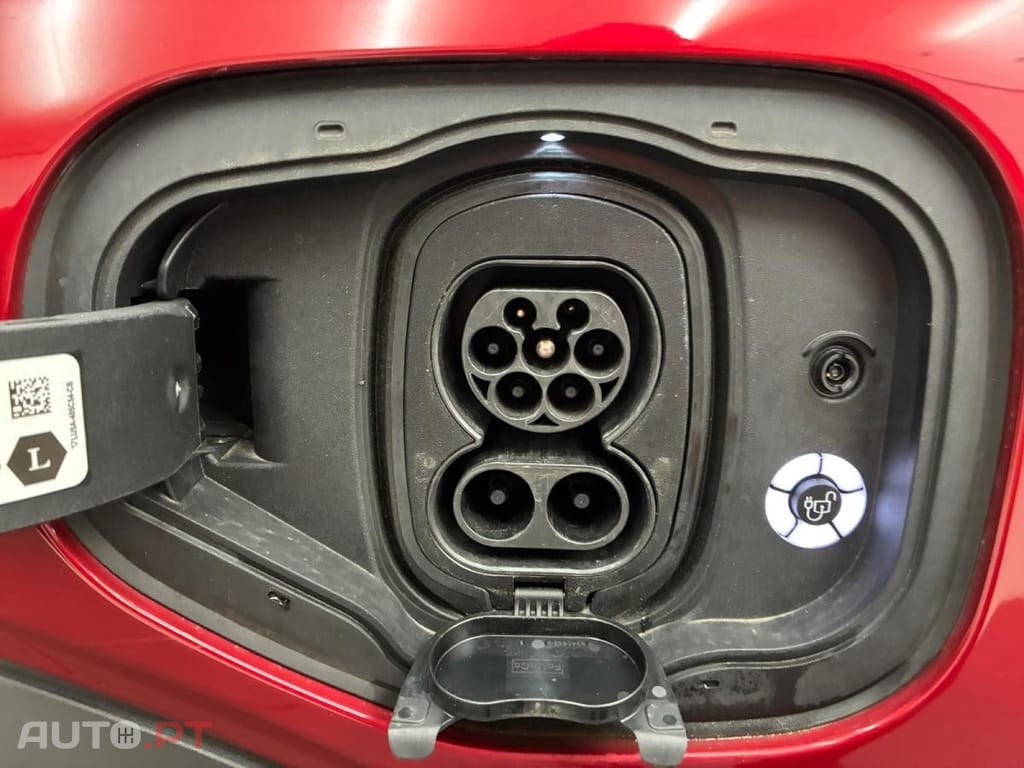 Ford Mustang Mach-E Standard Range