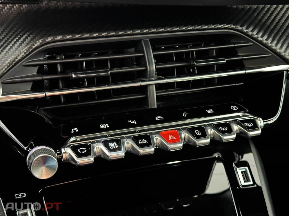Peugeot E-208 50 kWh GT Pack