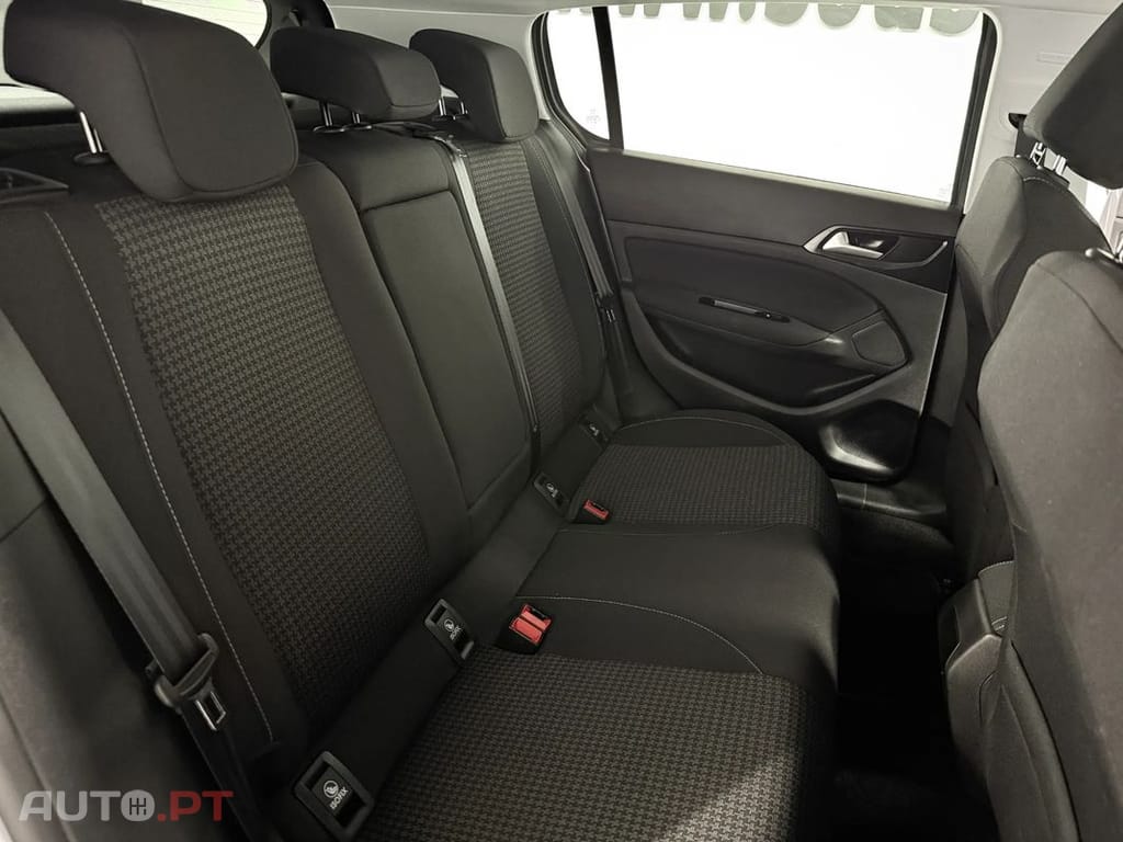 Peugeot 308 PureTech 110 Stop & Start Active