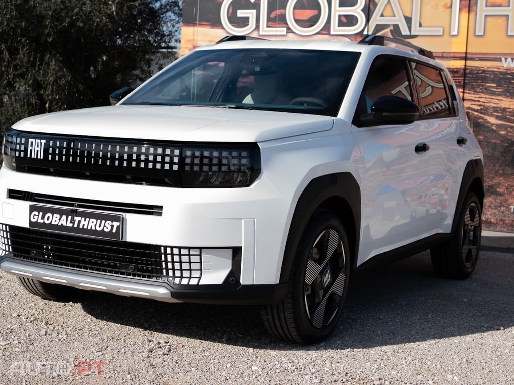 Fiat Grande Panda 1.2 Hybrid La Prima eDCT