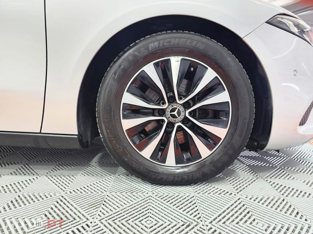 Mercedes-Benz A 180 d Business Solutions Aut.