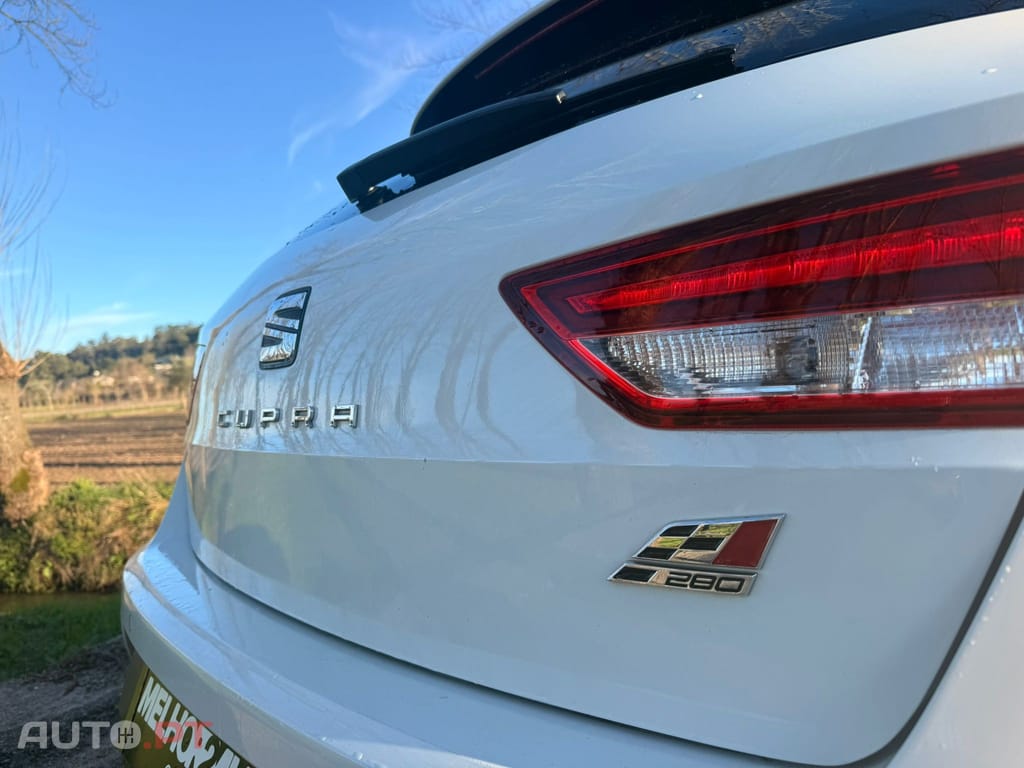 Seat Leon 2.0 TSI S&S DSG Cupra 280