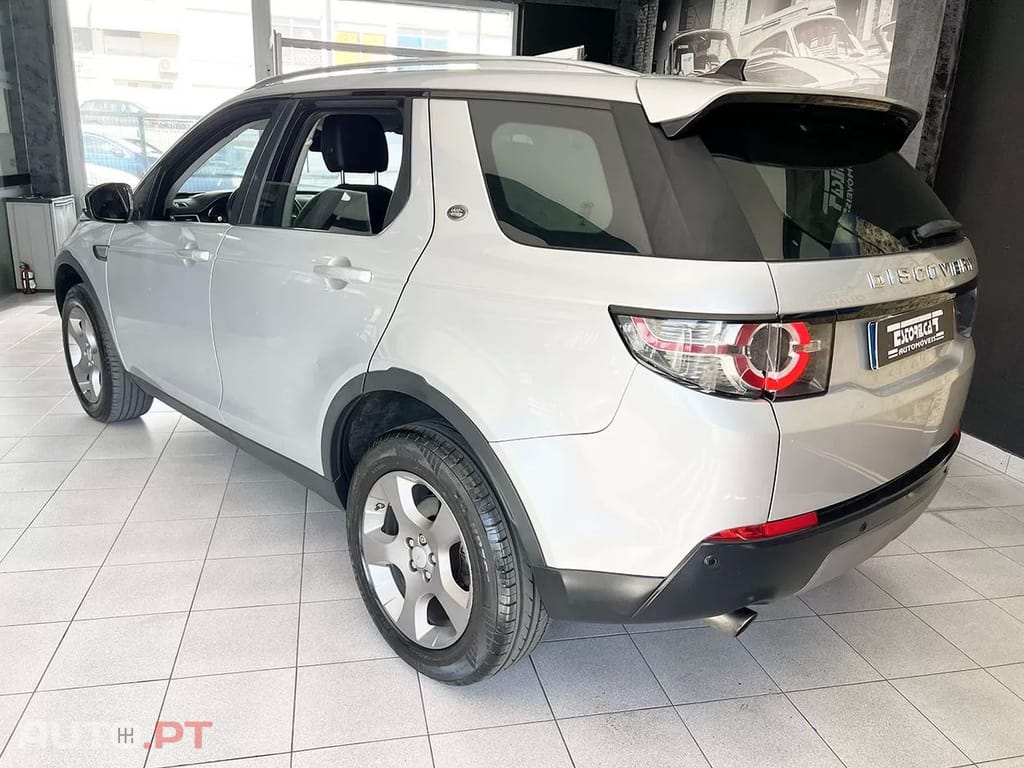 Land Rover Discovery Sport 2.0 D AWD