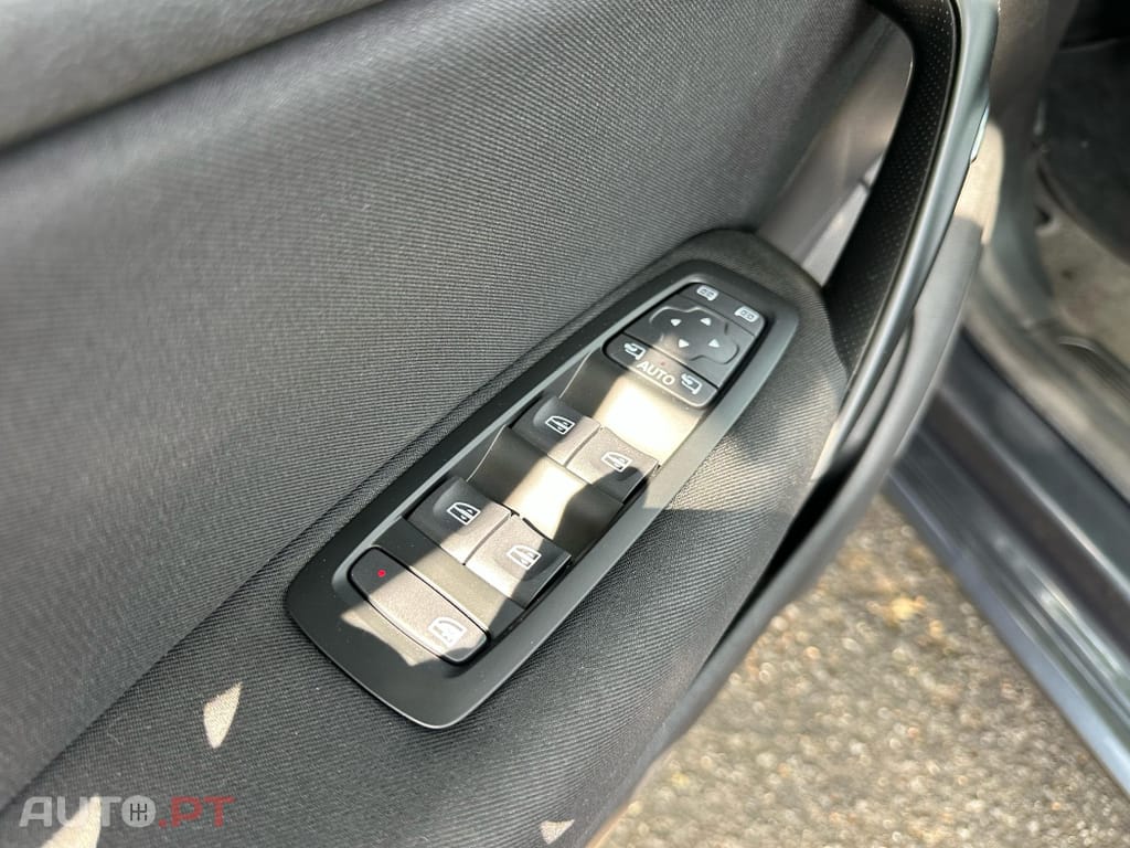 Renault Mégane 1.5 Blue dCi Intens EDC