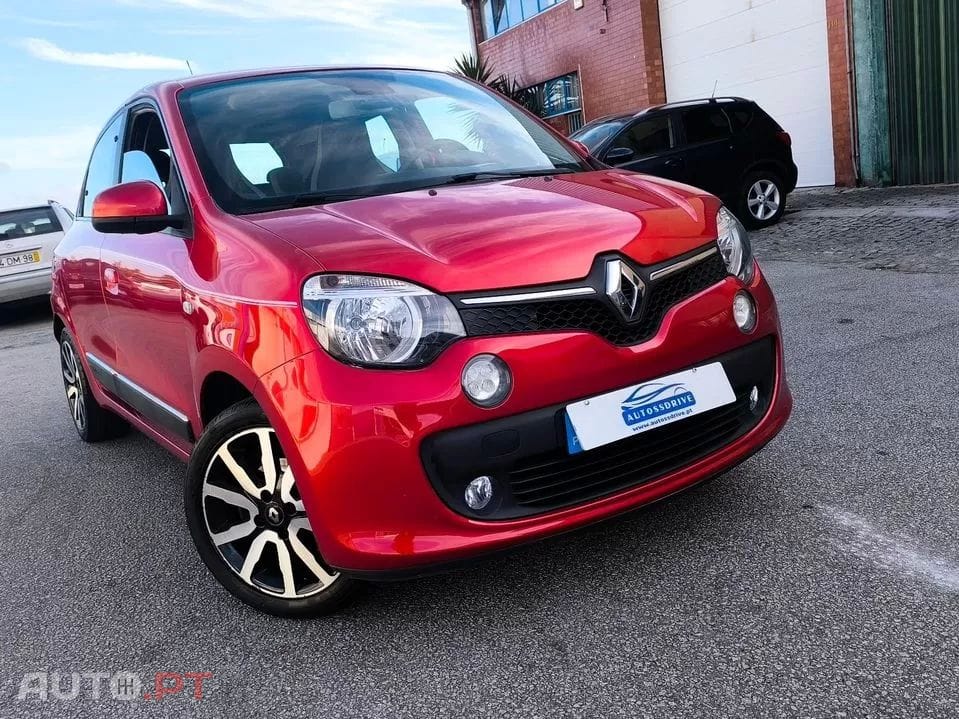 Renault Twingo 1.0 SCe Dynamique — fotografia 13