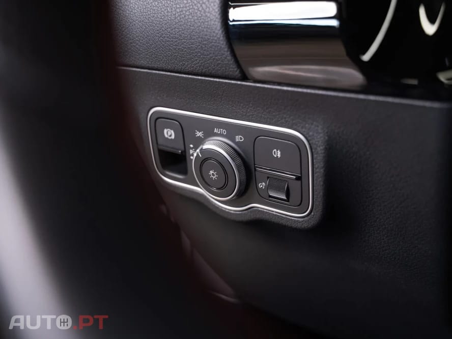 Mercedes-Benz GLA 250 e 8G-DCT AMG Line